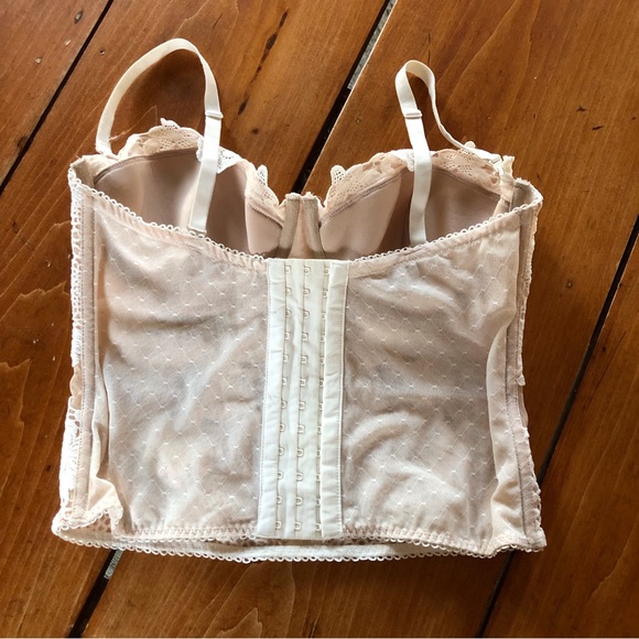 Victoria’s Secret Dream Angels Crochet Lace Corset / Bustier - Picture 6 of 9